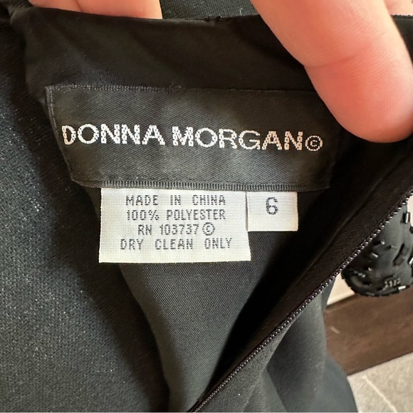 Donna Morgan Black Classic Cocktail Dress - Picture 6 of 6